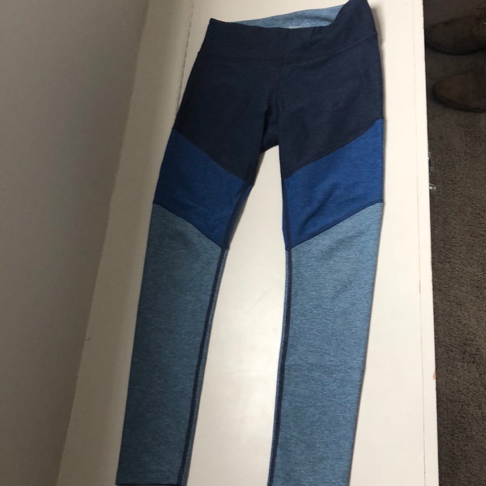 Outdoor voices leggings